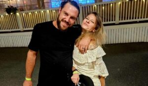 Mom of three and partner Mark Henshaw died in murder-suicide